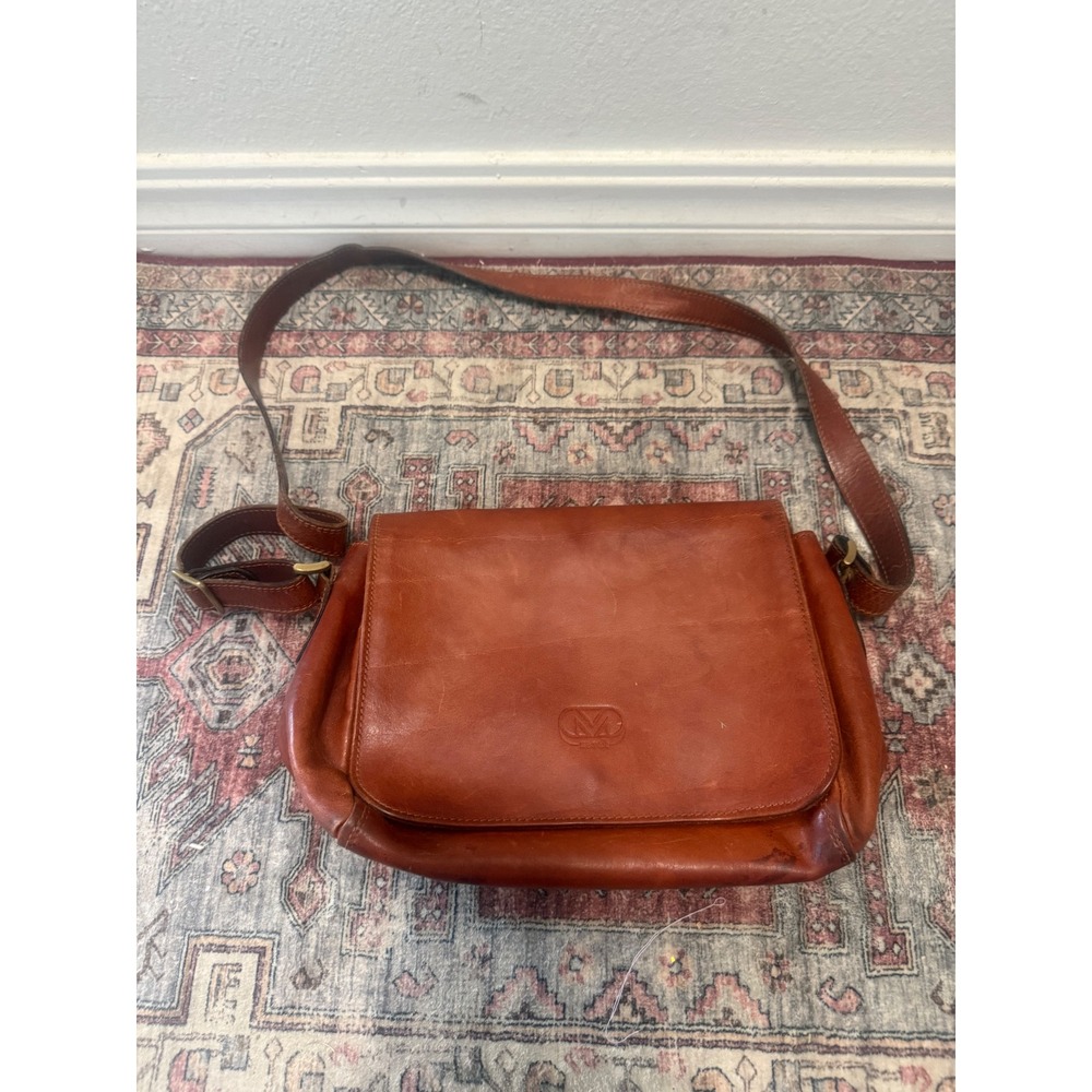 Modi Italy Cognac Brown Leather Messenger Crossbody Bag Flap Top Brass Hardware